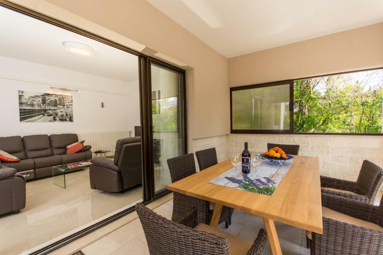 Holiday Home Ruzmarin تروغير المظهر الخارجي الصورة