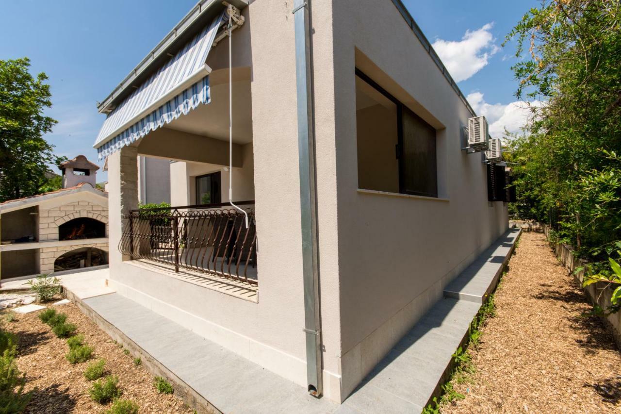 Holiday Home Ruzmarin تروغير المظهر الخارجي الصورة