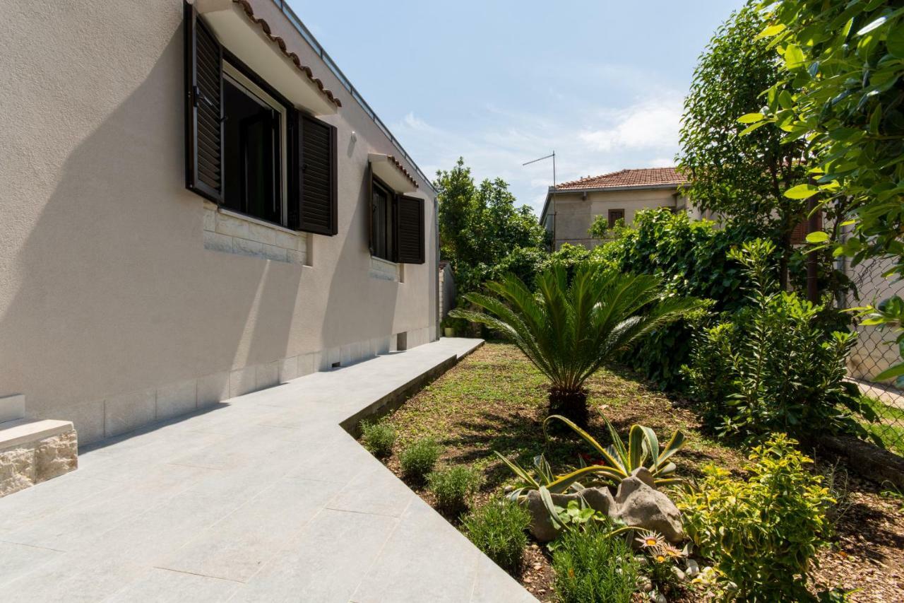 Holiday Home Ruzmarin تروغير المظهر الخارجي الصورة